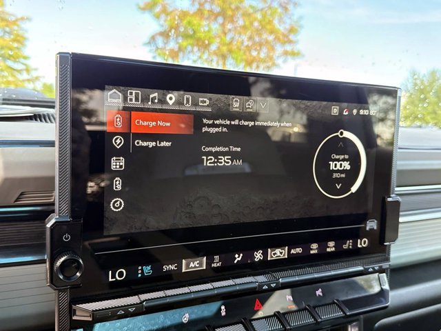 Used 2026 GMC Hummer EV SUV AWD/4WD image 23