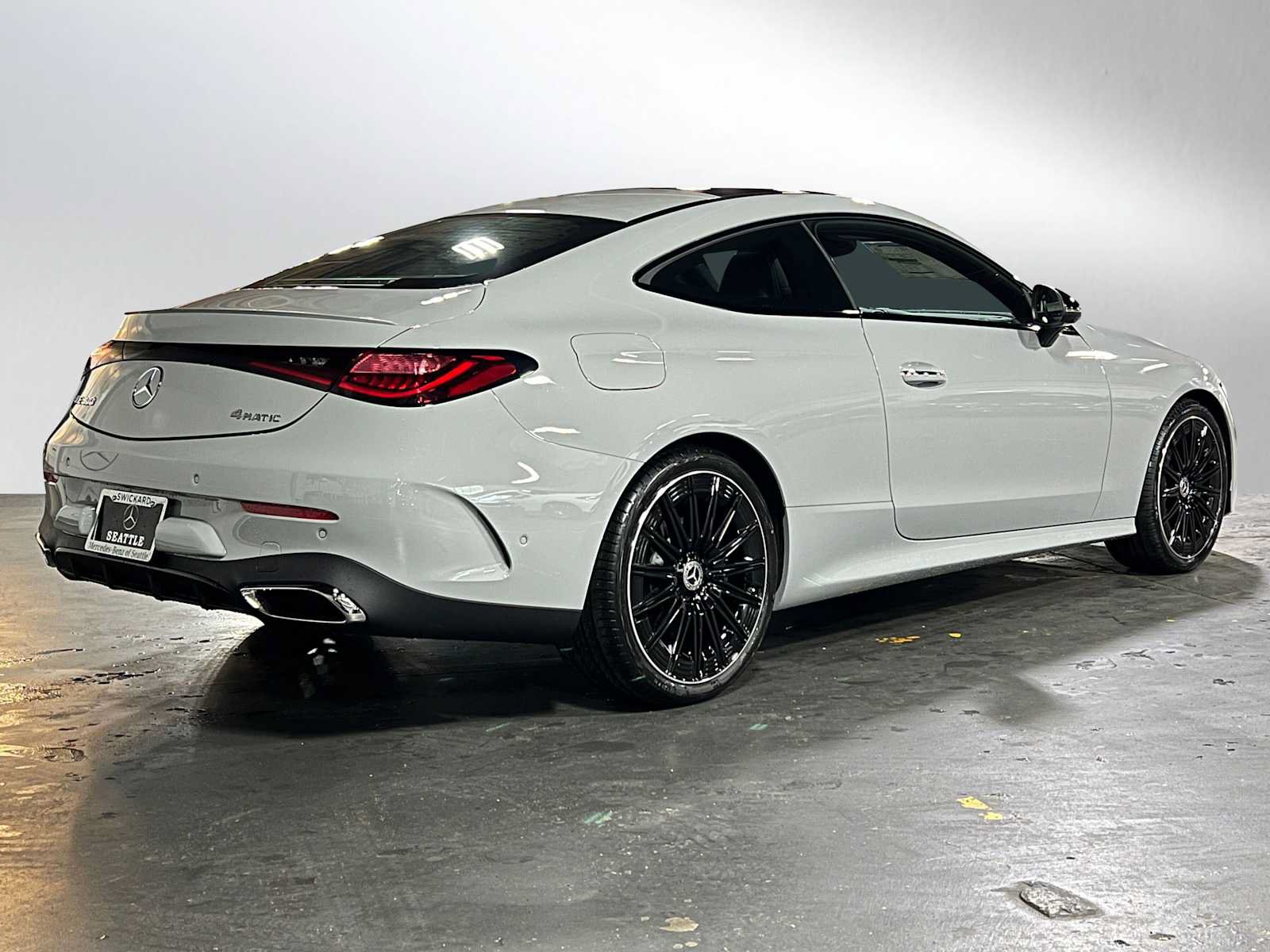 New 2026 Mercedes-Benz CLE 300 4MATIC Coupe image 3