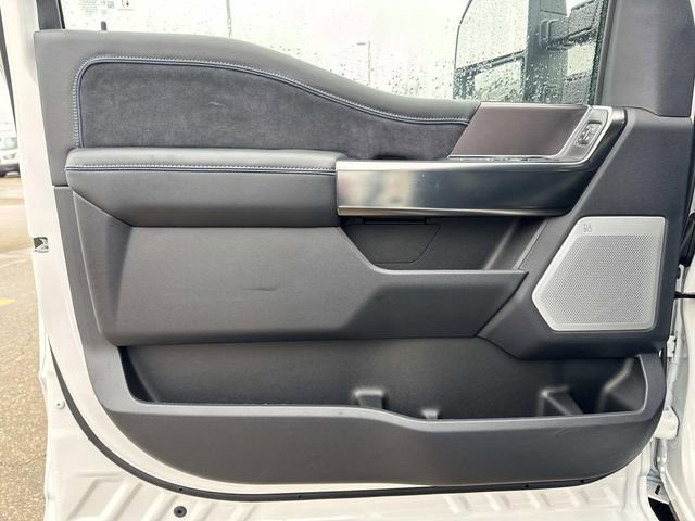 New 2026 Ford F350 Platinum w/ FX4 Off-Road Package image 24