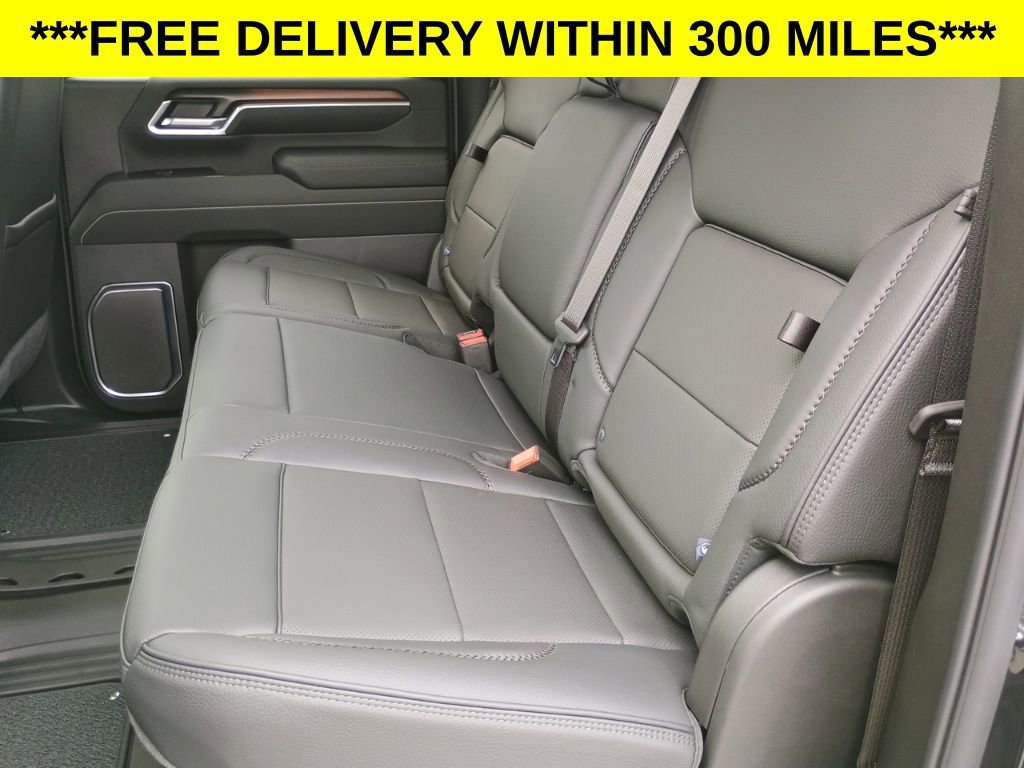 New 2026 GMC Sierra 3500 Denali w/ Denali Reserve Package image 18