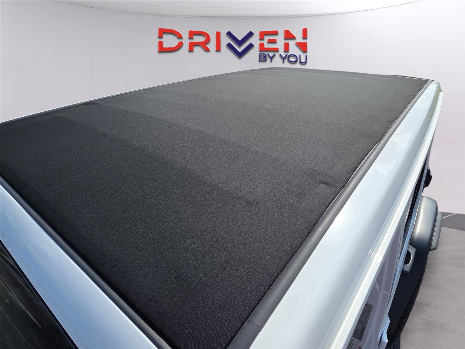 New 2026 Jeep Wrangler Unlimited Rubicon w/ Xtreme 35 Tire Package image 28