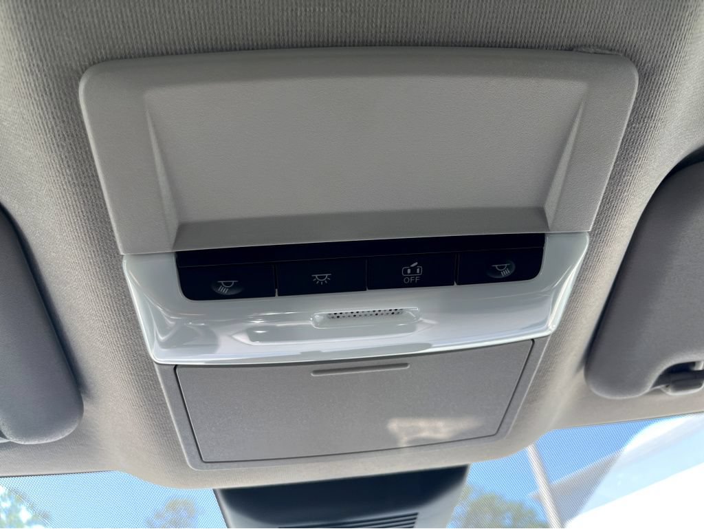Used 2024 Nissan Sentra S FWD image 29