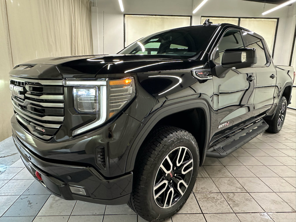New 2026 GMC Sierra 1500 AT4 w/ AT4 Preferred Package AWD/4WD image 12