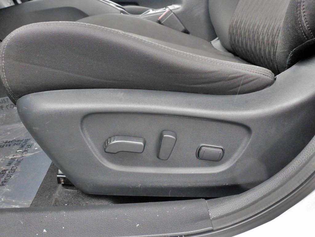 Used 2020 Nissan Rogue SV image 22