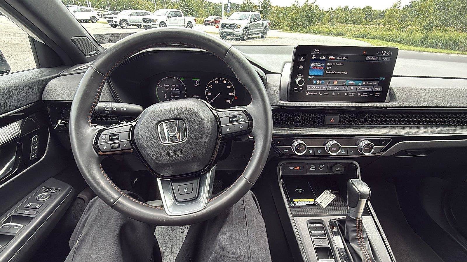 Used 2024 Honda CR-V Sport Touring image 27