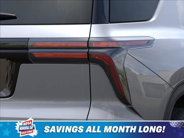 New 2026 Chevrolet Traverse LT w/ Sun and Wheel Package AWD/4WD image 11
