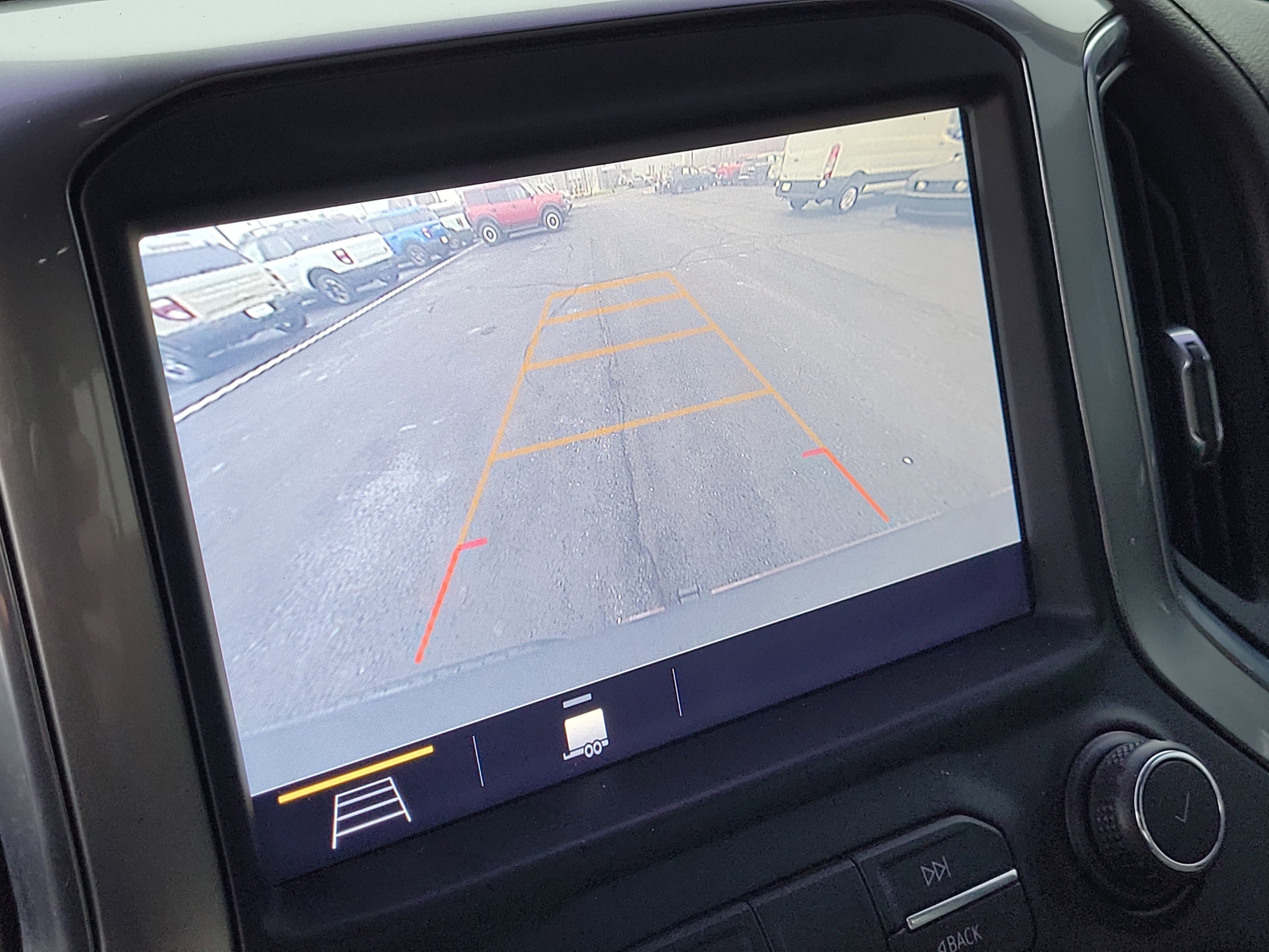 Used 2019 Chevrolet Silverado 1500 LT w/ All-Star Edition image 27