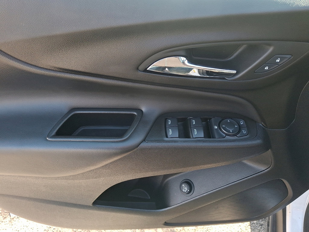 Used 2024 Chevrolet Equinox LT image 22