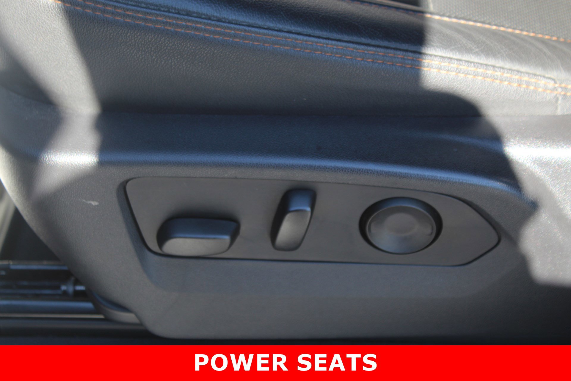 Used 2023 GMC Sierra 1500 AT4 w/ AT4 Premium Package image 16