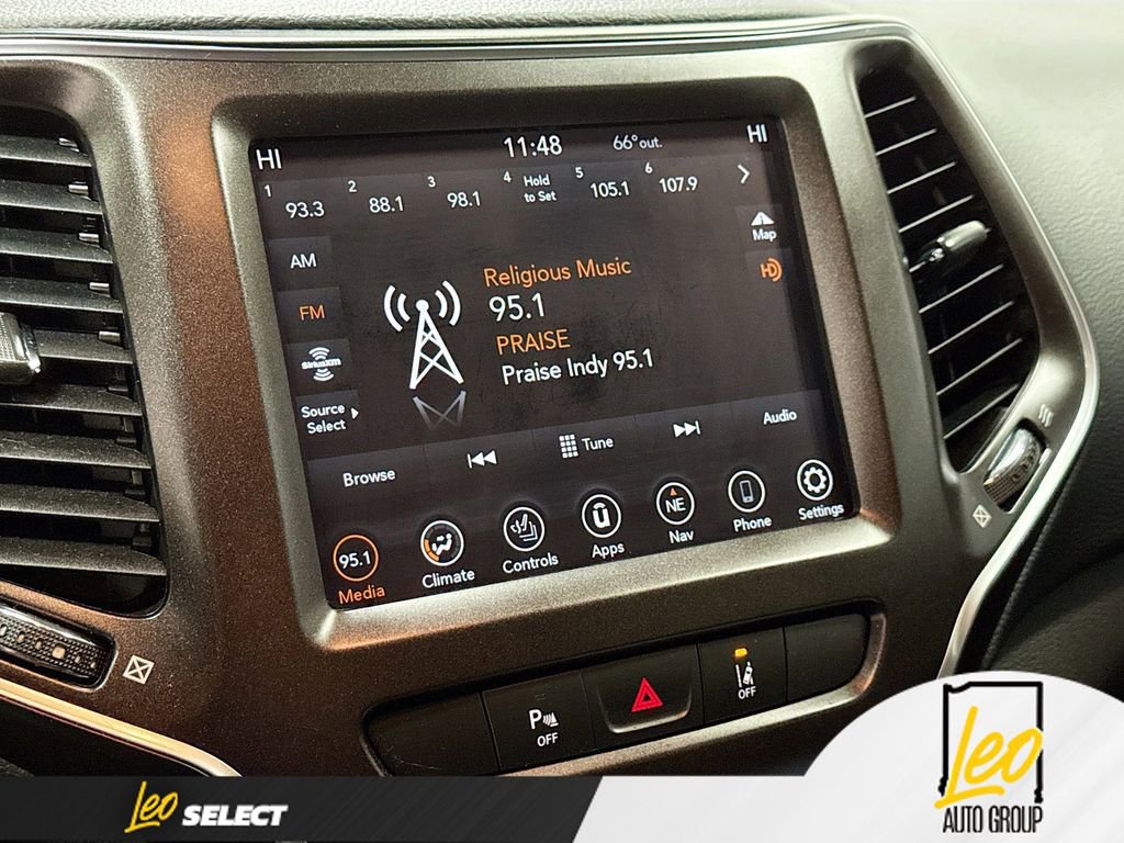 Used 2021 Jeep Cherokee Trailhawk w/ Sun, Sound & Nav Group AWD/4WD image 17