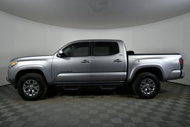 Used 2016 Toyota Tacoma 2WD Double Cab image 16