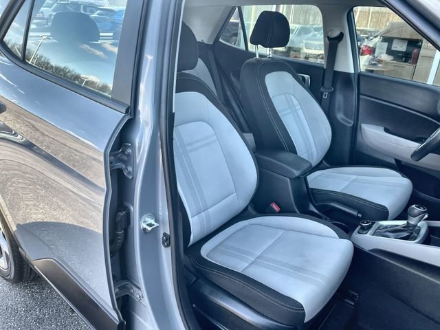 Used 2023 Hyundai Venue SEL w/ Cargo Package FWD image 25