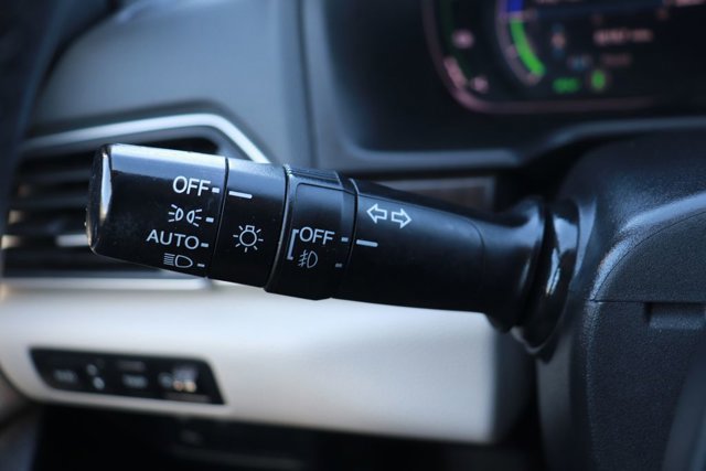 Used 2018 Honda Accord Touring image 25