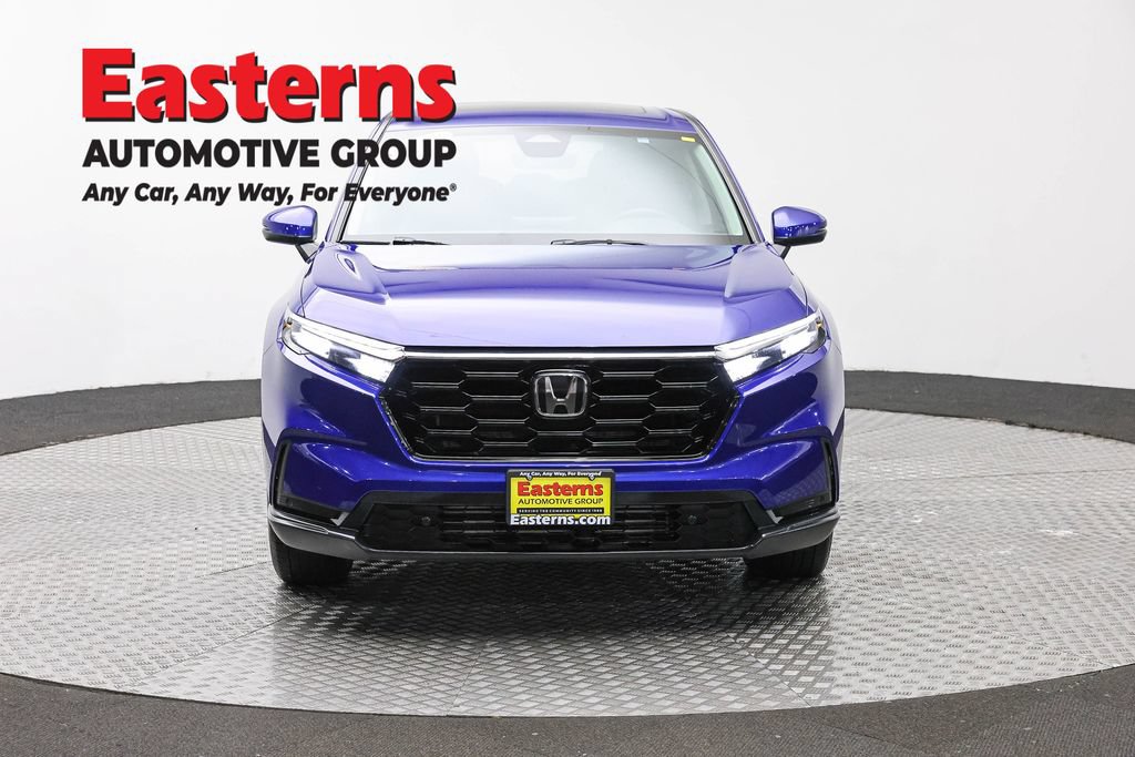 Used 2025 Honda CR-V EX-L image 2