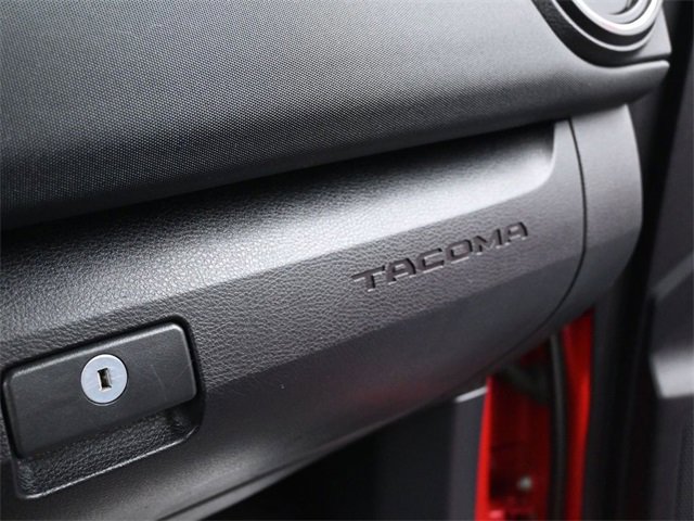 Used 2019 Toyota Tacoma TRD Off-Road image 26