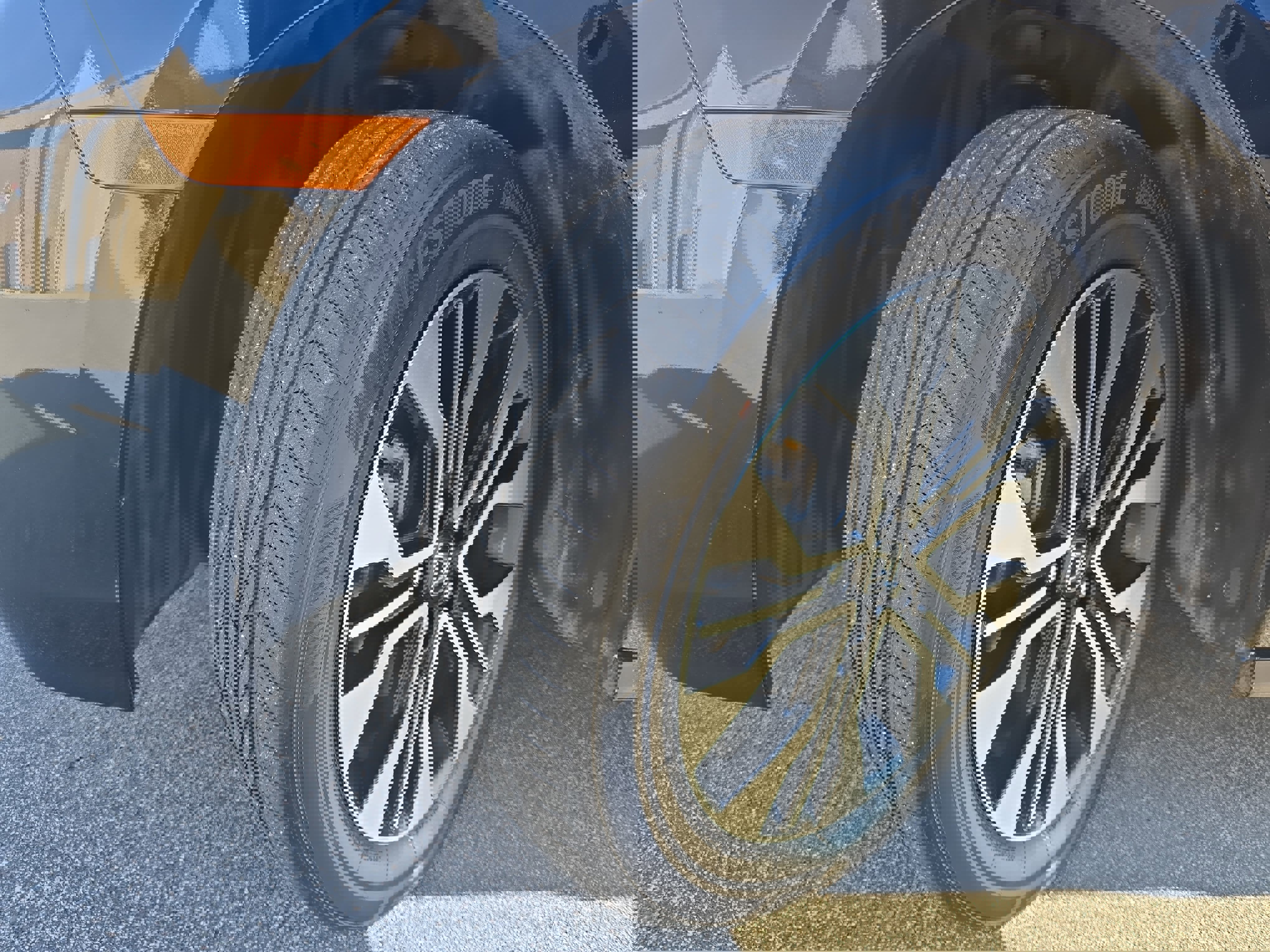 Used 2025 Honda Odyssey Elite image 27