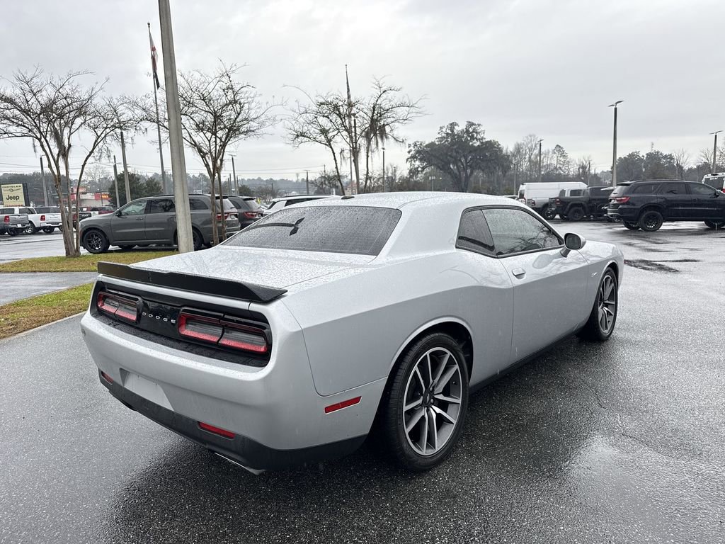 Used 2023 Dodge Challenger R/T image 3