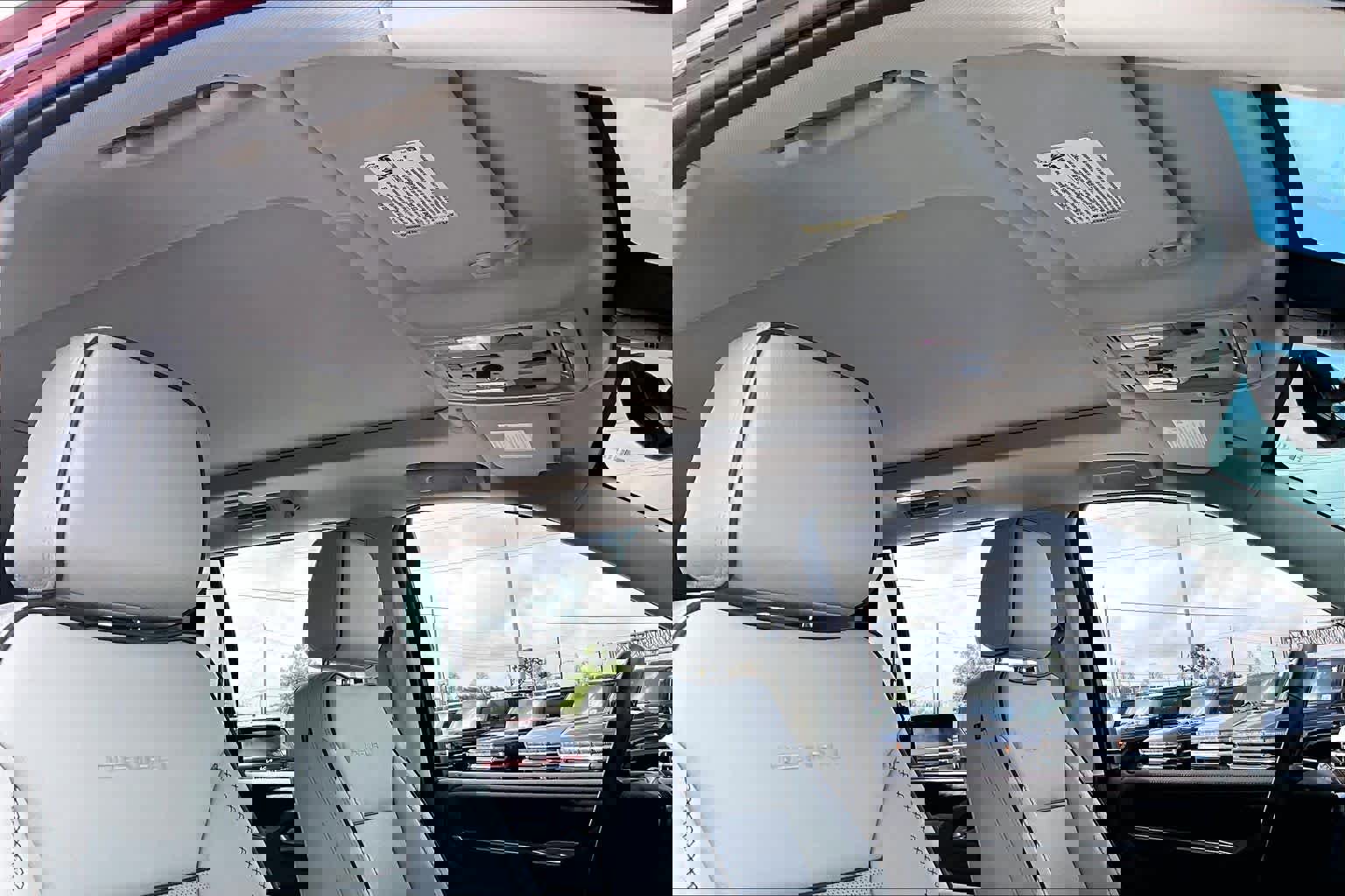 Used 2022 GMC Yukon Denali w/ Denali Premium Package image 14