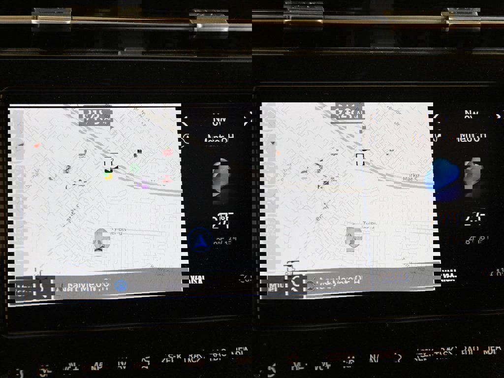 Certified 2024 Hyundai Santa Cruz Limited image 10