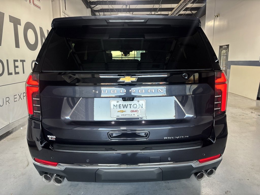 New 2026 Chevrolet Suburban Premier image 33