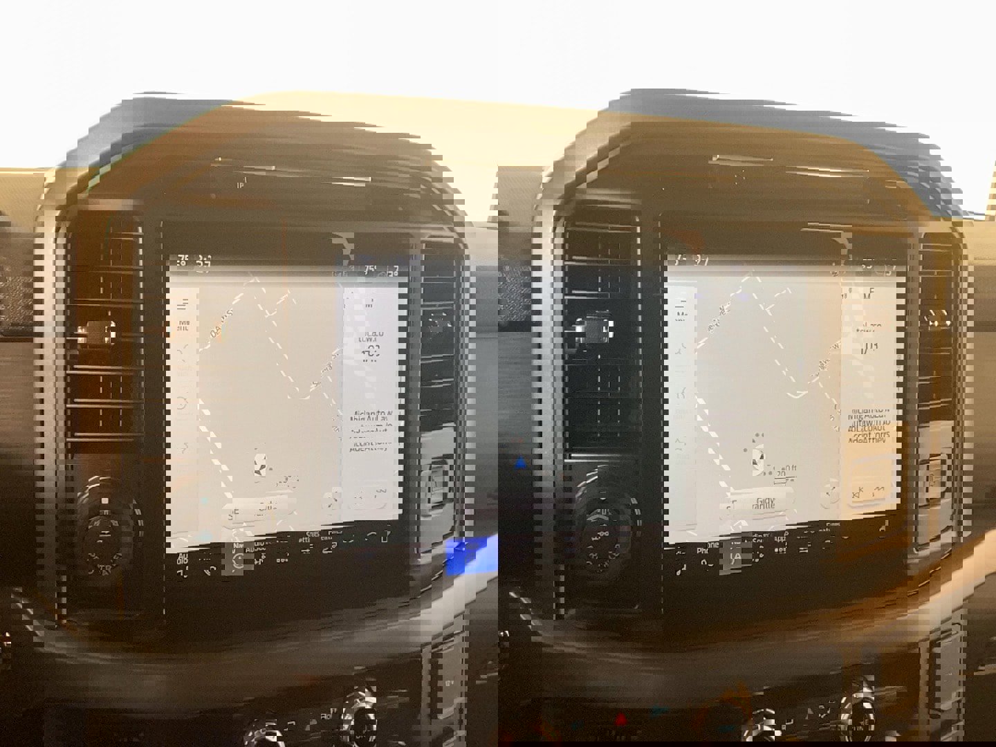 Used 2025 Ford F150 XLT w/ Equipment Group 302A MID image 25