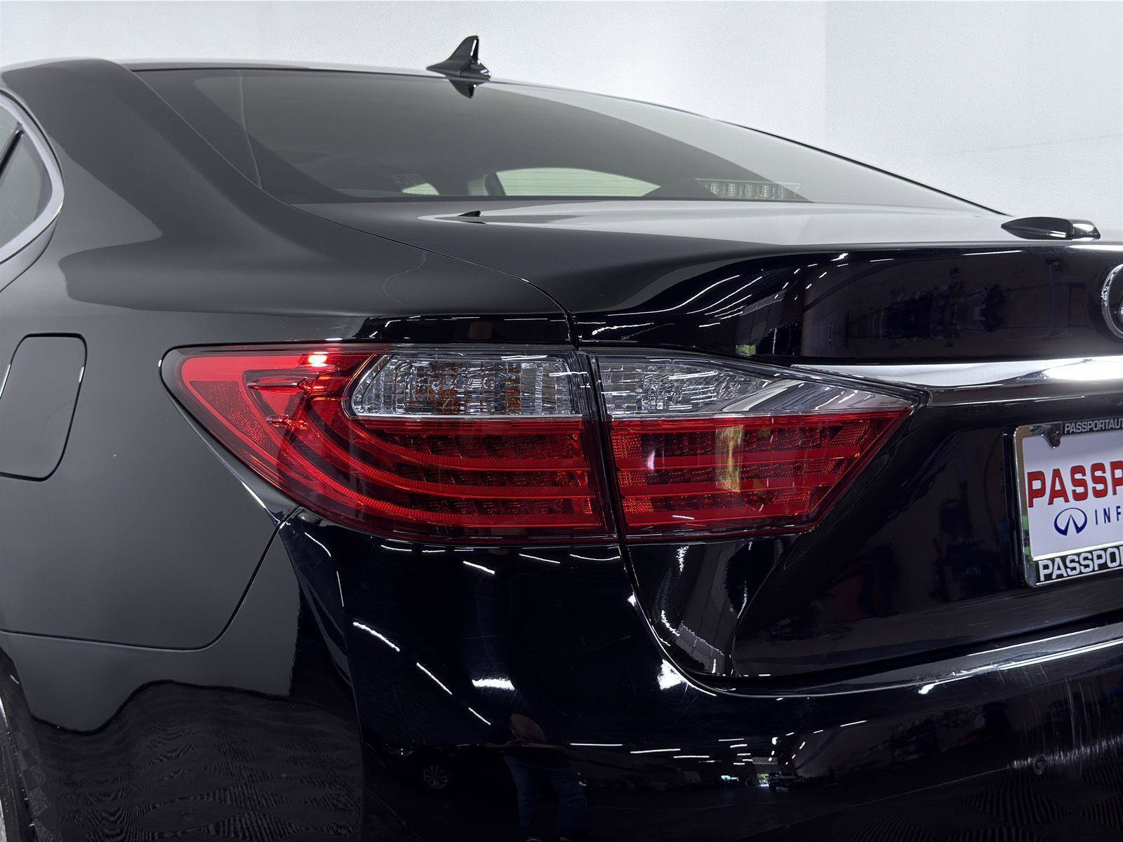 Used 2013 Lexus ES 350 FWD image 5