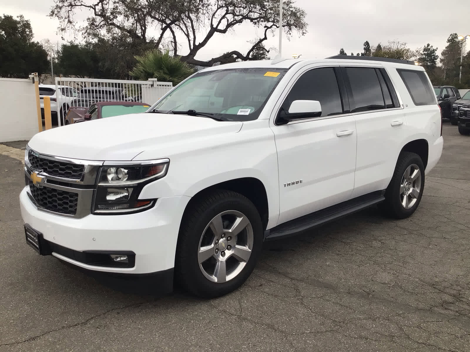 Used 2019 Chevrolet Tahoe LT image 2