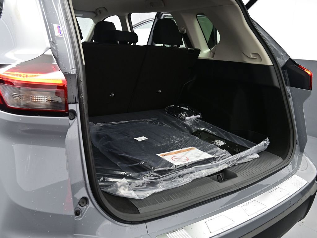 New 2026 Nissan Rogue SV image 21