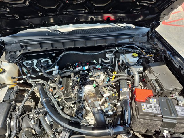 Used 2025 Ford Bronco Badlands AWD/4WD image 23