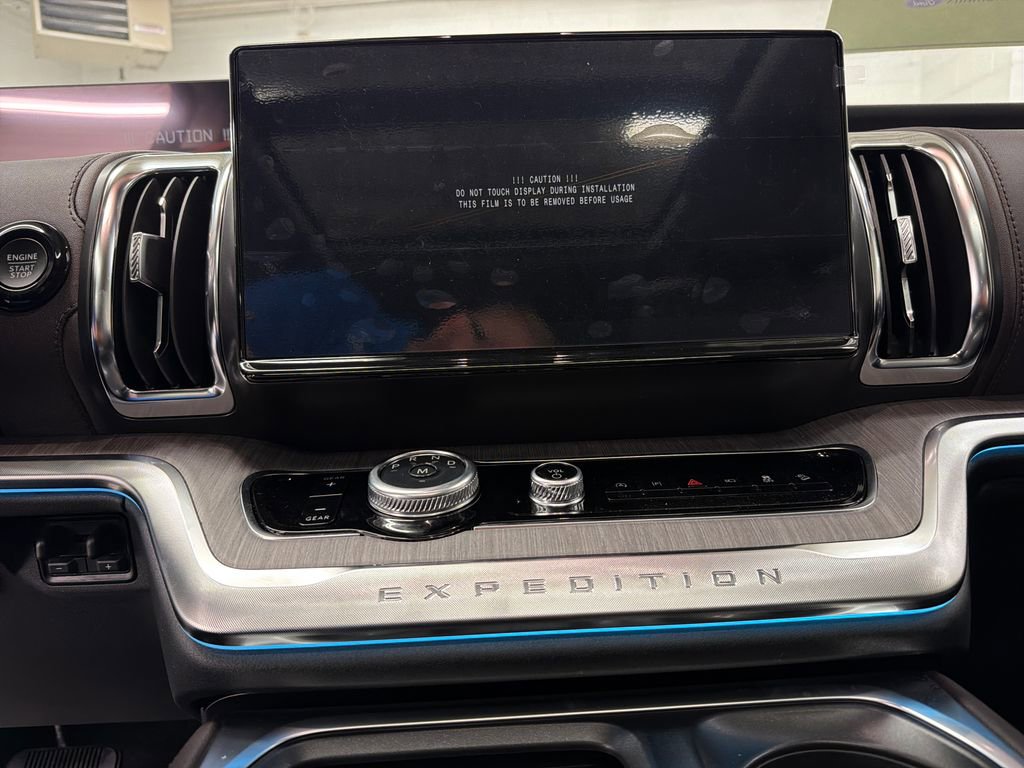 New 2026 Ford Expedition Platinum image 20