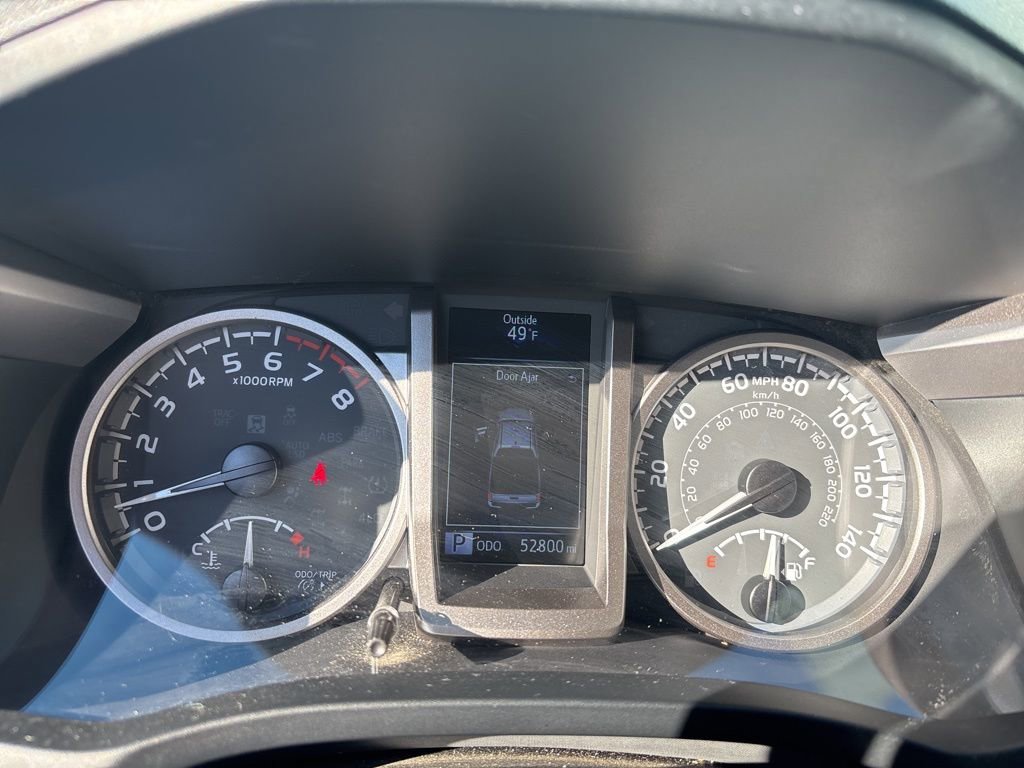 Used 2022 Toyota Tacoma SR5 image 39