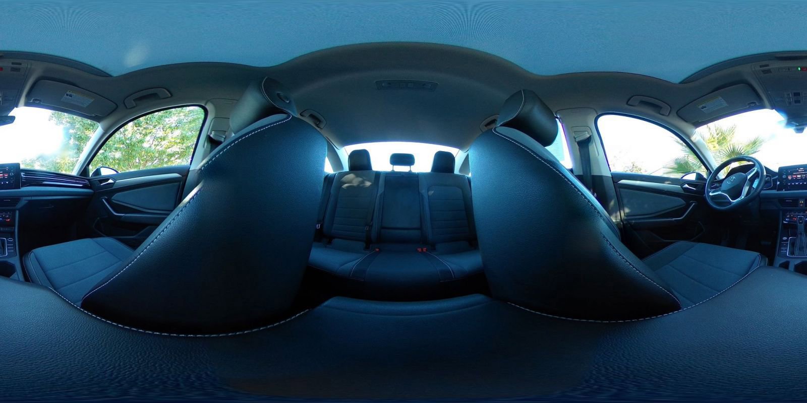 Used 2025 Volkswagen Jetta SE image 36