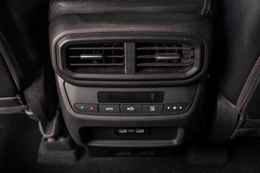 Used 2023 Honda Pilot EX-L image 17