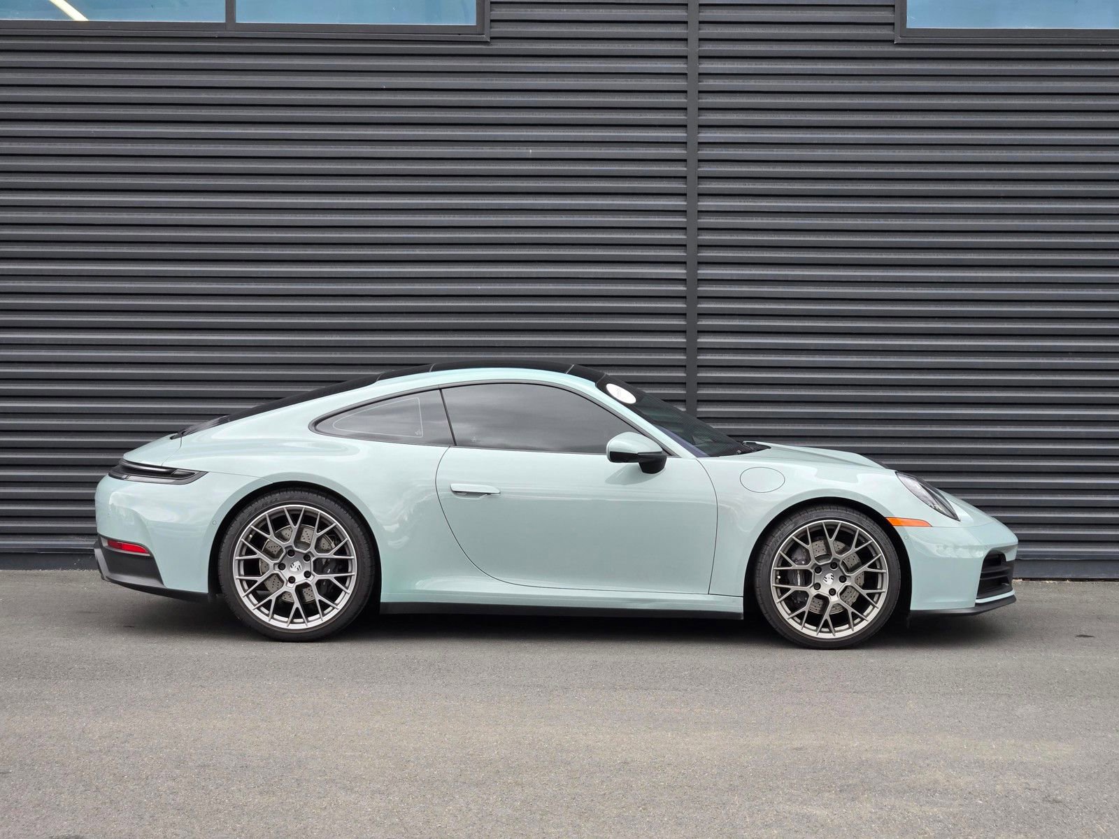 Certified 2025 Porsche 911 Carrera RWD image 8
