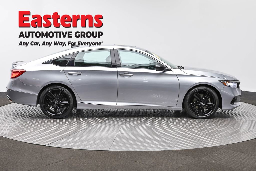 Used 2022 Honda Accord Sport image 4