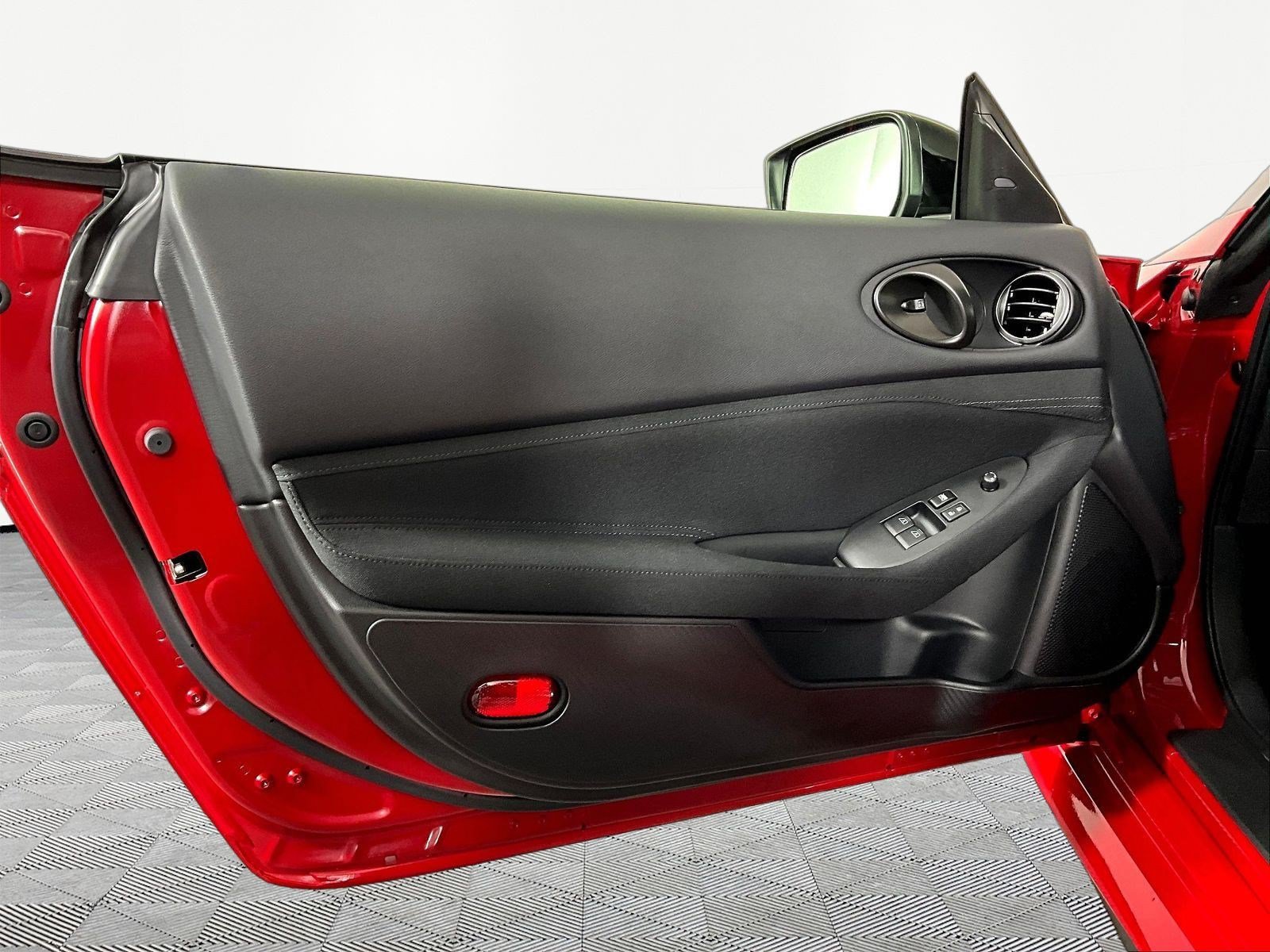 Used 2026 Nissan Z Sport w/ Floor Mat Package RWD image 17