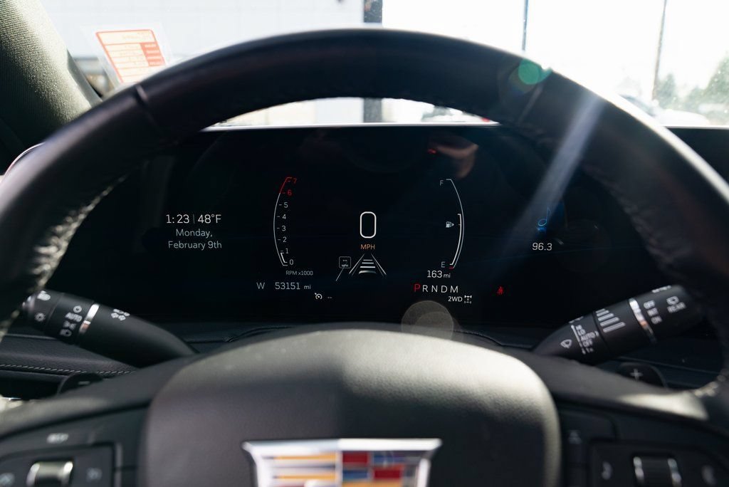 Used 2023 Cadillac XT4 Premium Luxury AWD/4WD image 12