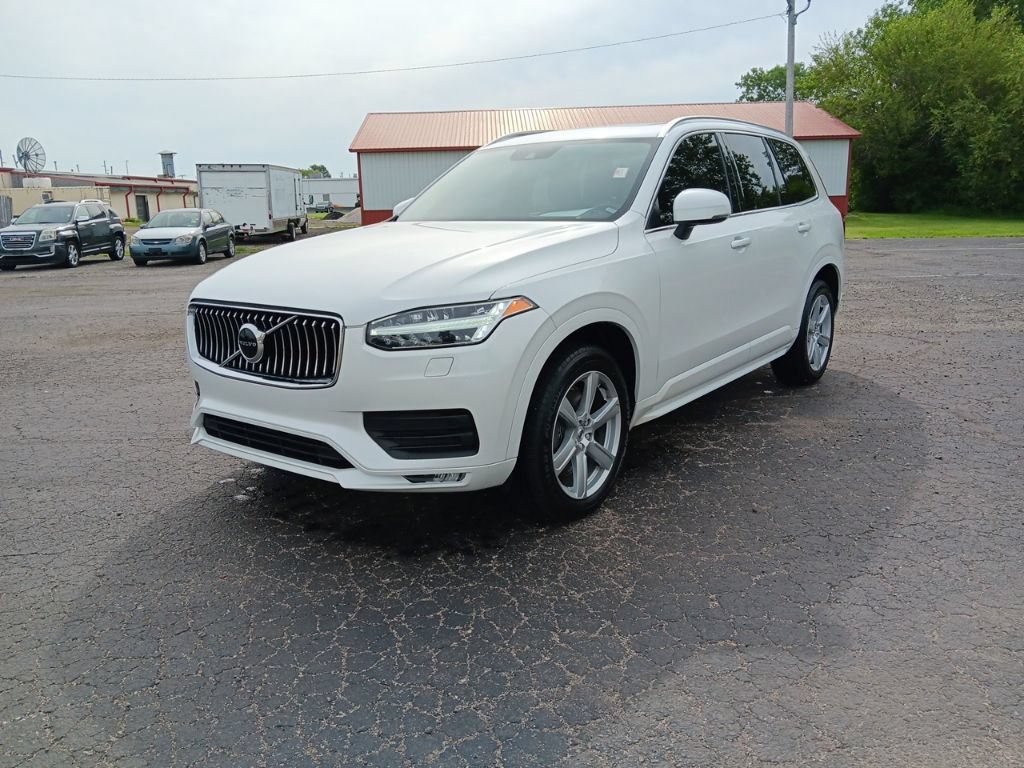 Used 2022 Volvo XC90 T5 Momentum AWD/4WD image 11
