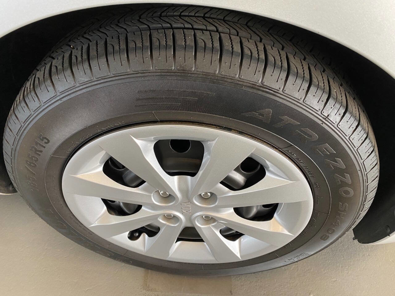 Used 2016 Kia Rio LX image 6