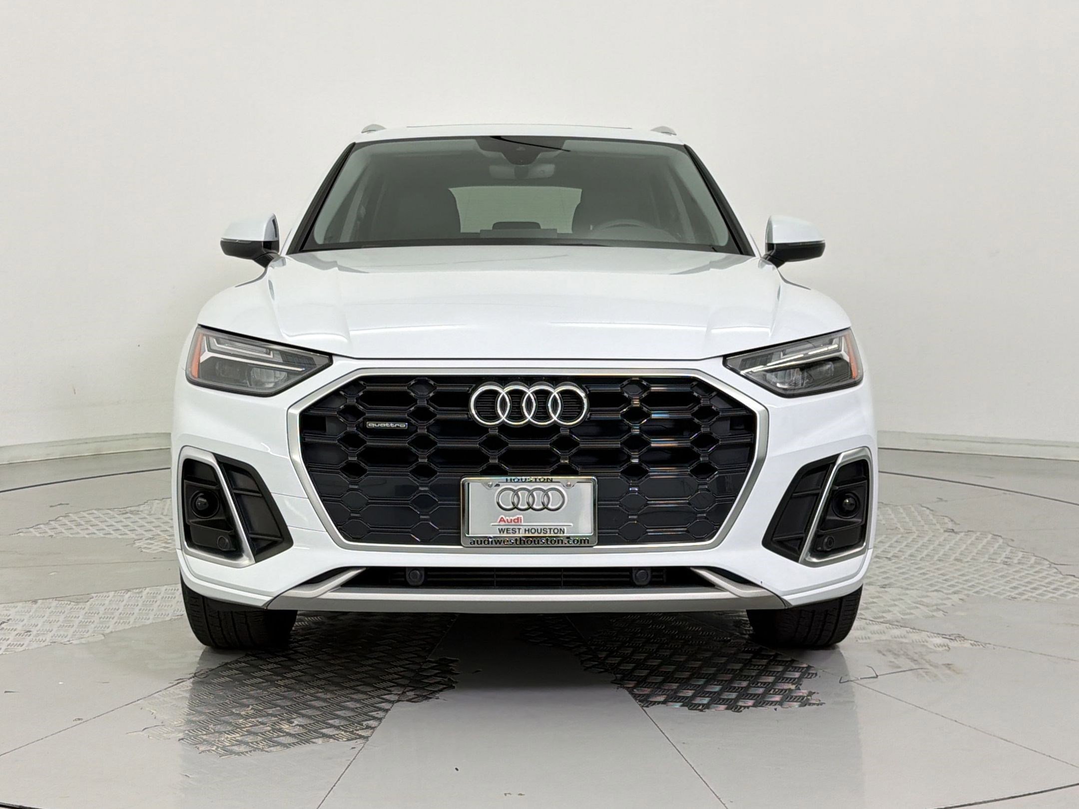 Used 2023 Audi Q5 2.0T Premium w/ Convenience Package AWD/4WD image 6