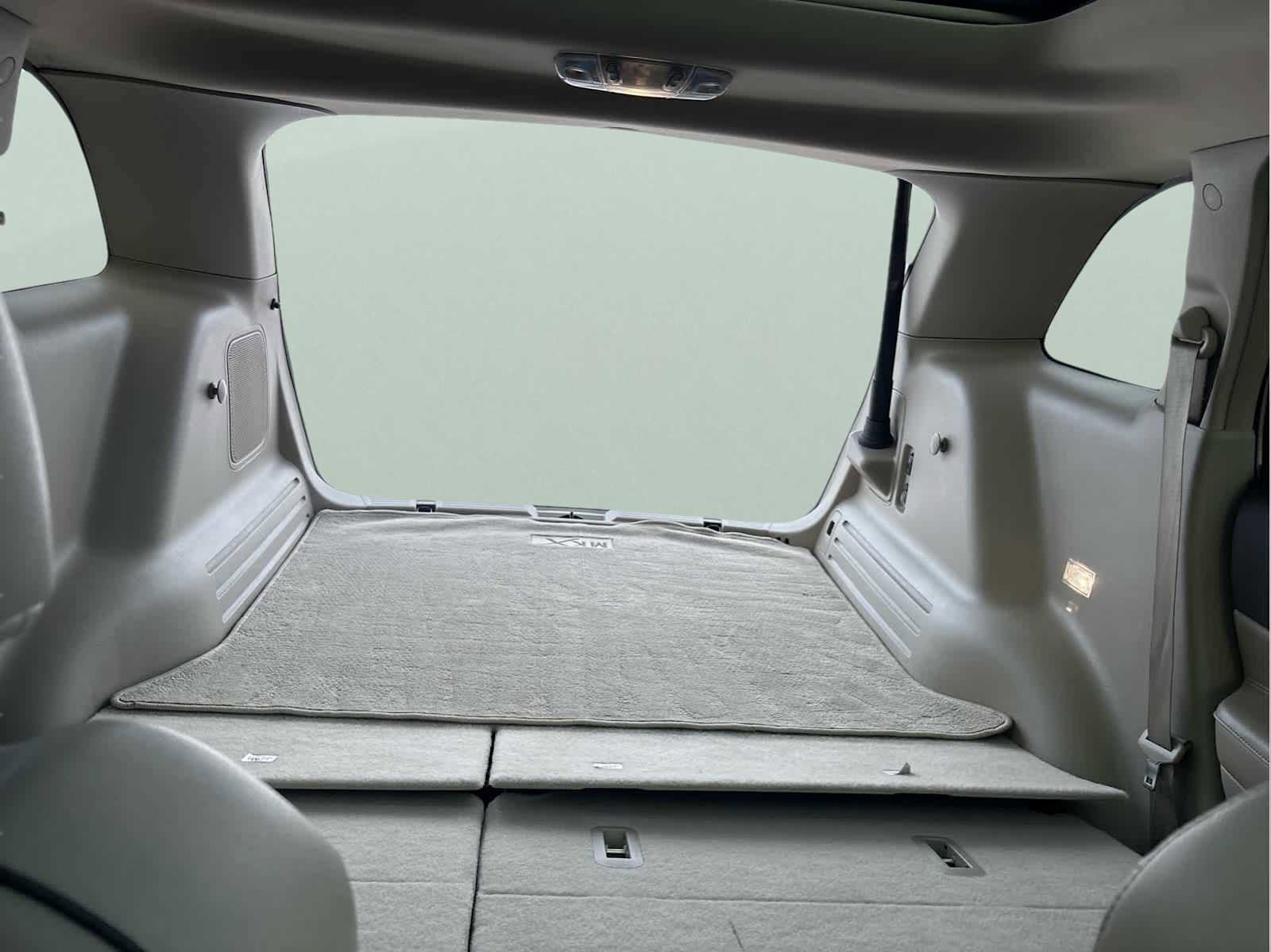 Used 2011 Lincoln MKX AWD w/ 101A Rapid Spec Order Code image 39