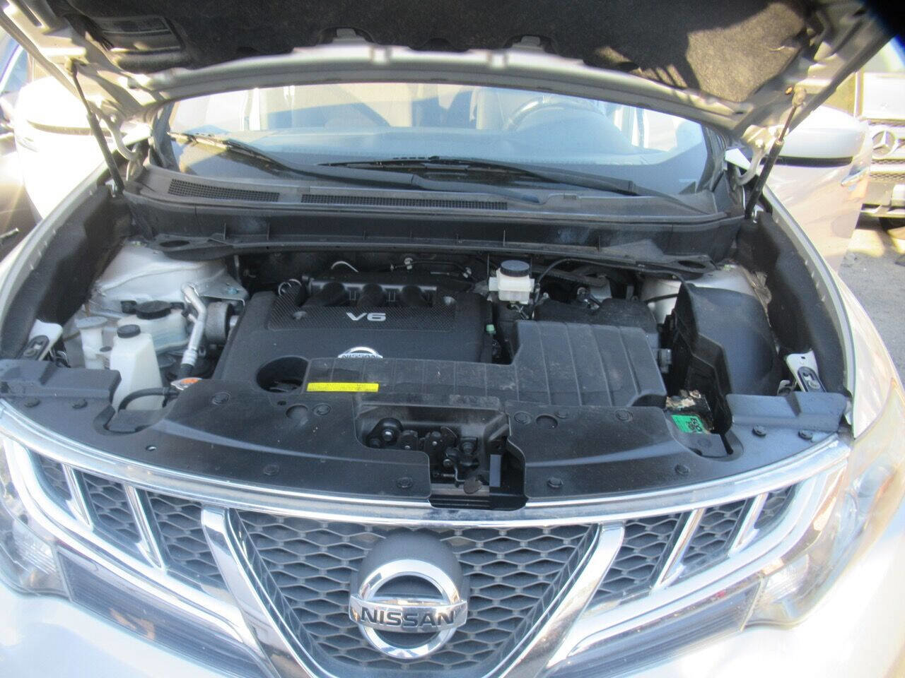 Used 2014 Nissan Murano S image 10
