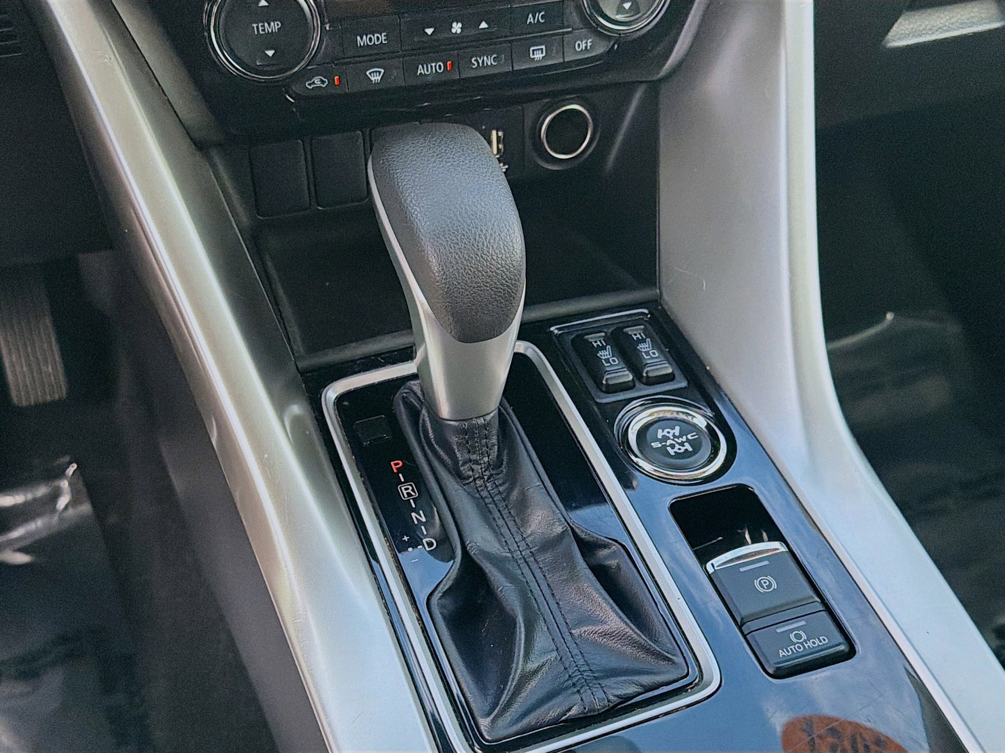 Used 2024 Mitsubishi Eclipse Cross SE image 16