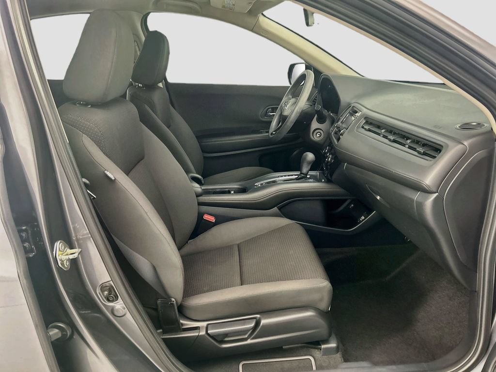 Used 2019 Honda HR-V LX image 18