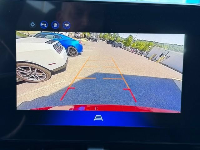New 2027 Chevrolet Equinox LT w/ Convenience Package II AWD/4WD image 5