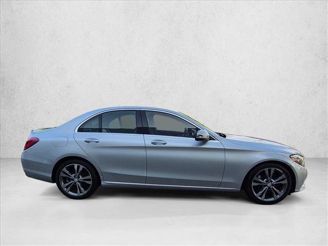 Used 2016 Mercedes-Benz C 300 Sedan image 4