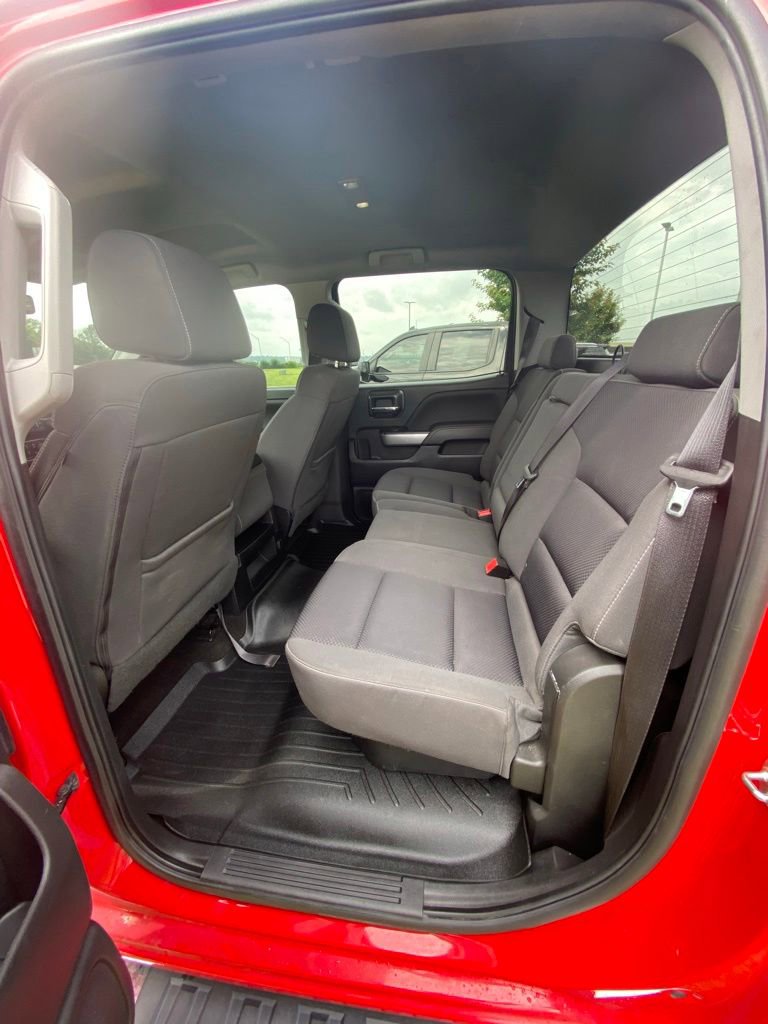 Used 2018 Chevrolet Silverado 1500 LT w/ All Star Edition AWD/4WD image 23