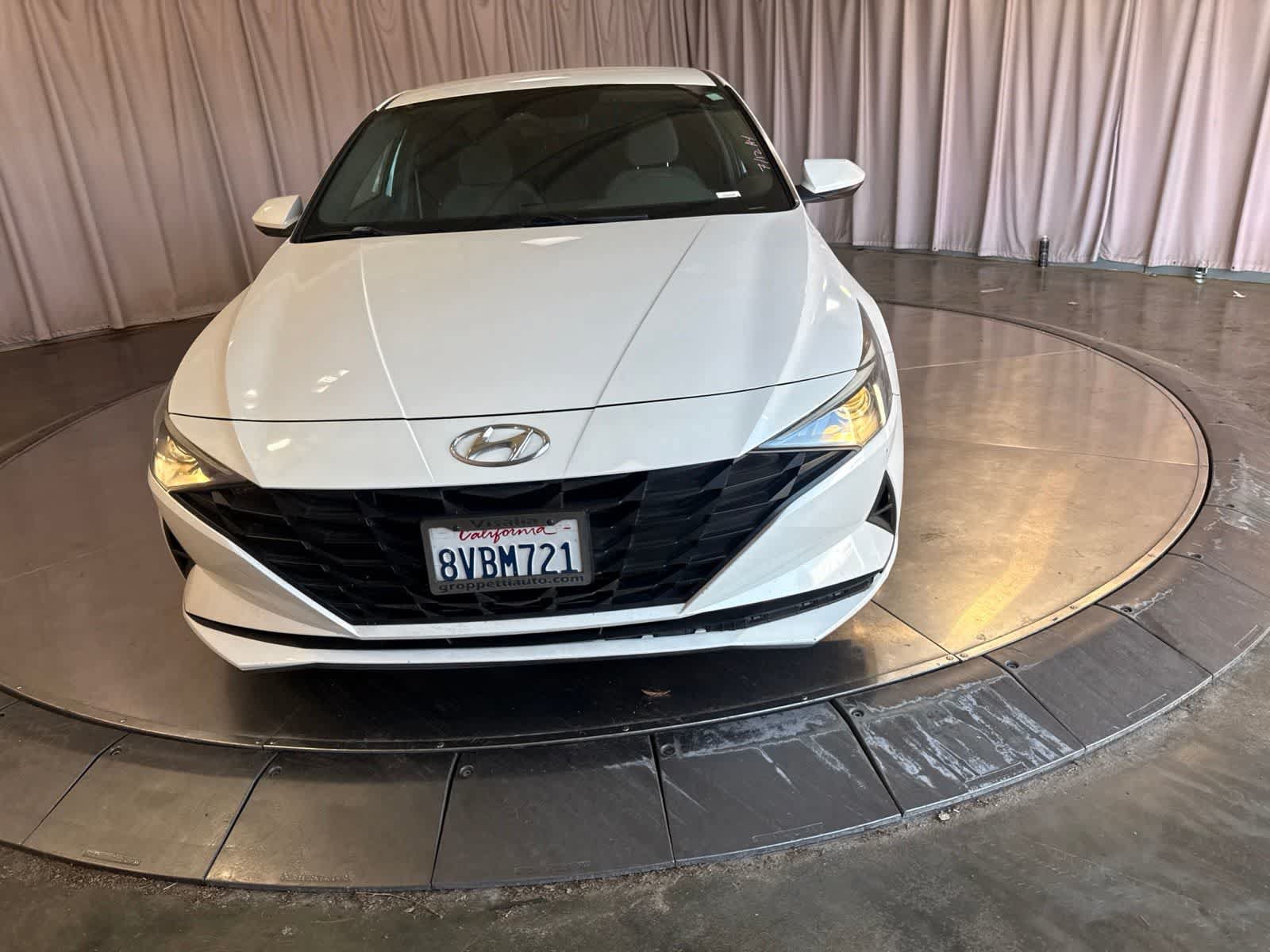 Used 2021 Hyundai Elantra SEL FWD video 2