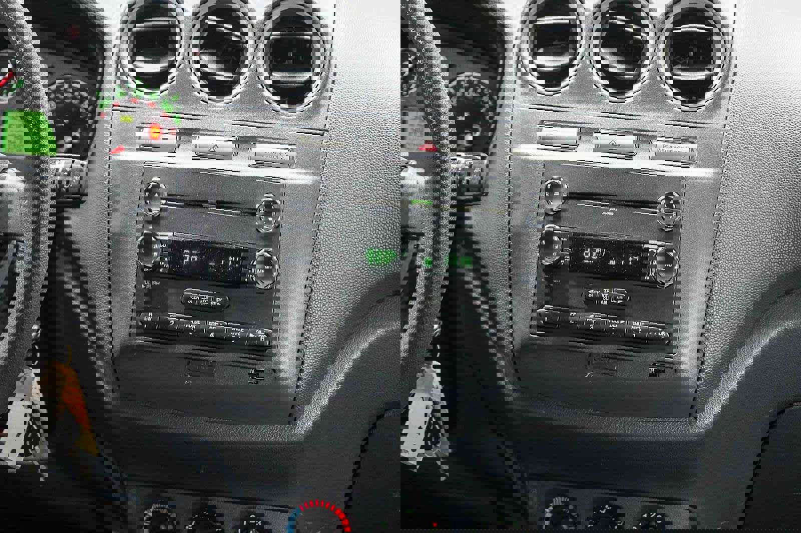 Used 2012 Ford Transit Connect XLT Premium image 16