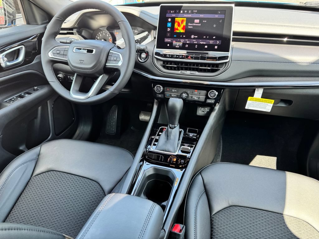 New 2026 Jeep Compass Latitude AWD/4WD image 11